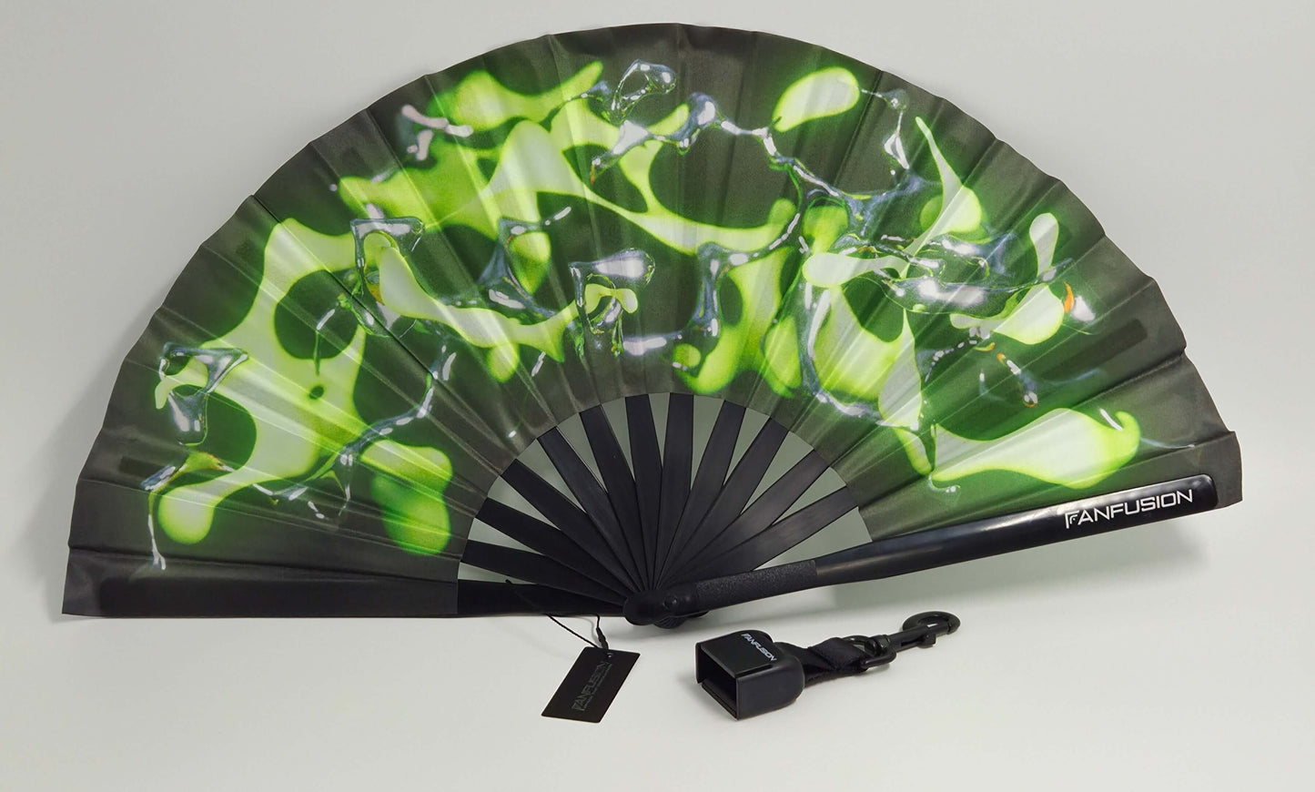 Liquid Mercury festival fan – metallic rave fan with clip holder and wearable holster. Chrome techno aesthetic, perfect for open airs, dancefloors and EDM fans.